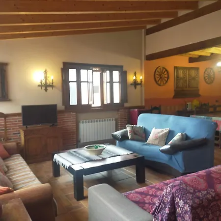 La Casa Del Abuelo Simon Fuente el Sauz