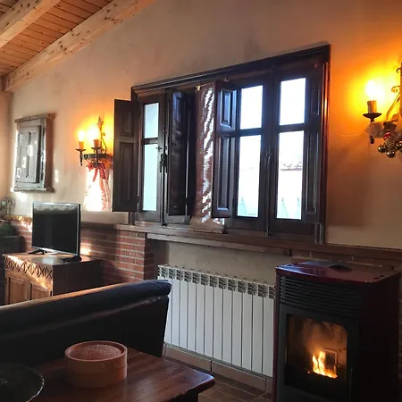 La Casa Del Abuelo Simon * Fuente el Sauz