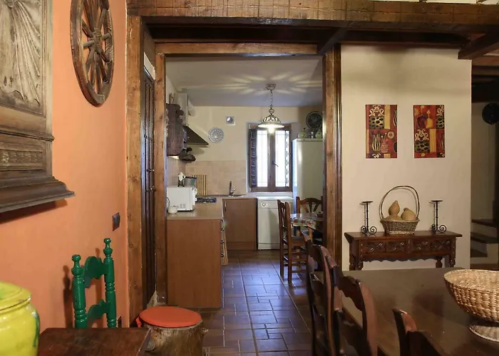 La Casa Del Abuelo Simon * Fuente el Sauz